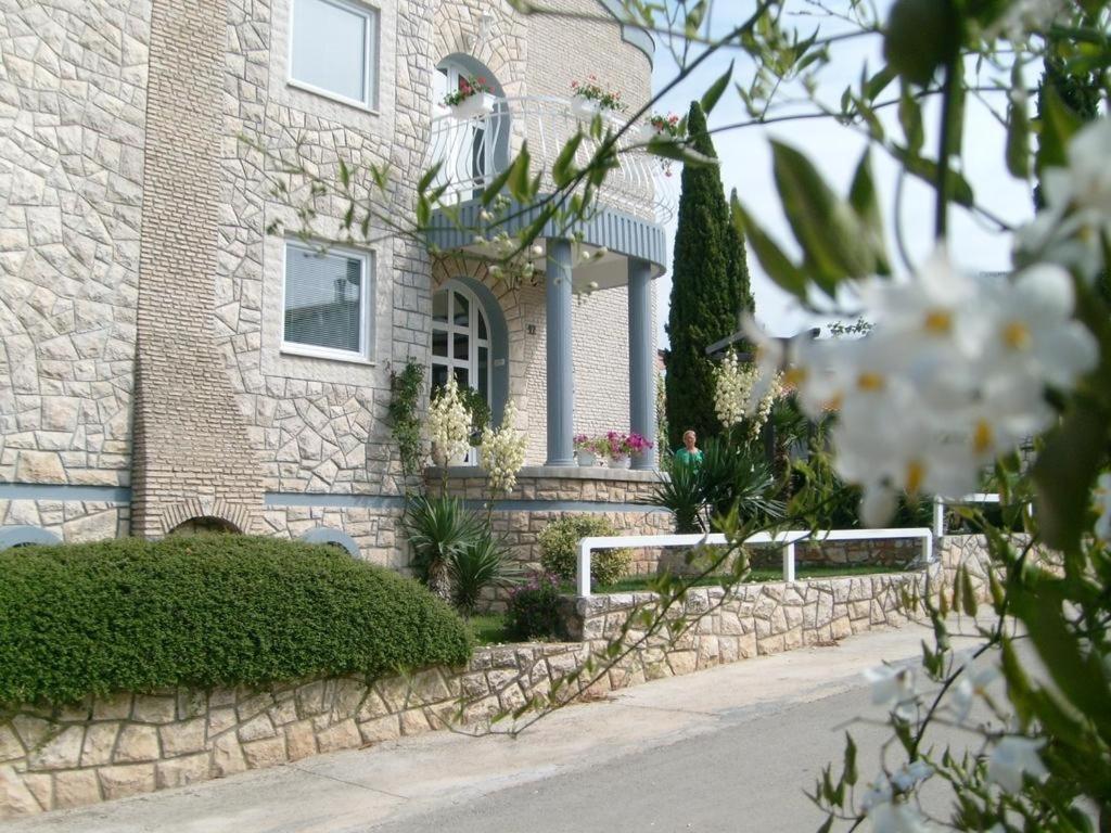 Apartment In With Terrace, Air Condition, Wifi, Washing Machine *